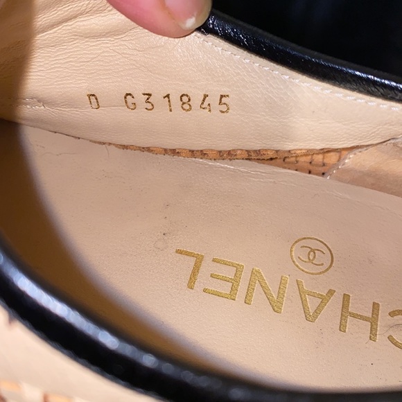 Elegant Chanel loafers - Picture 5 of 6